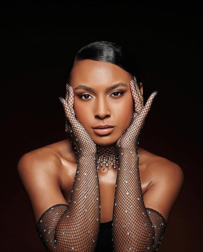 قفازات لامعة