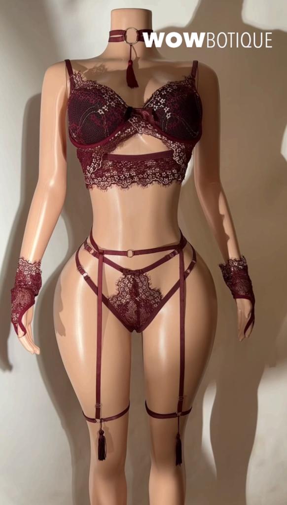 مانويلا بي سمول / مجموعة مارون الفاخرة