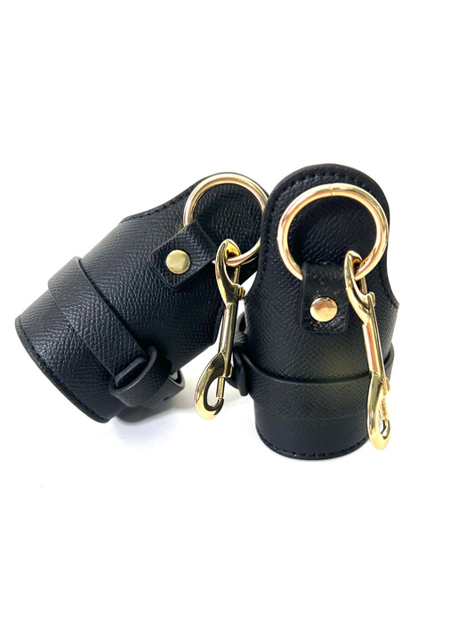 PREMIUM LEATHER CUFFS